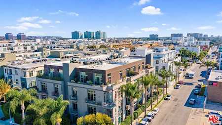 13320 Beach Avenue #306 Marina Del Rey, CA 90292