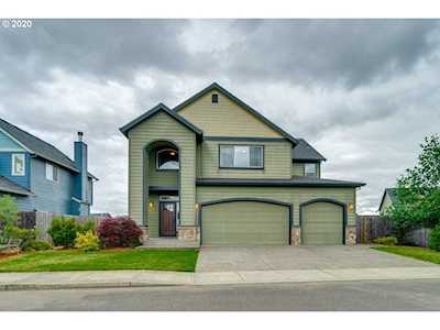 1485 NE Gardiner Dr Estacada, OR 97023