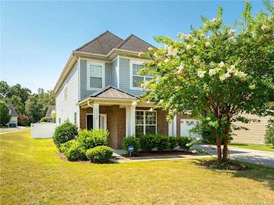 11303 Scottsman Trace Dr Charlotte, NC 28273