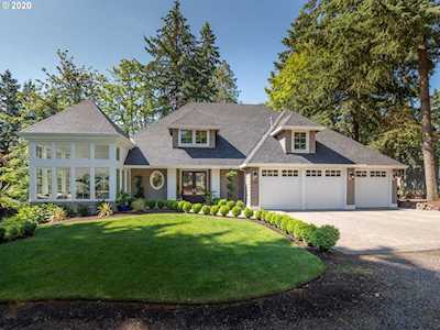 768 Berwick Ct Lake Oswego, OR 97034
