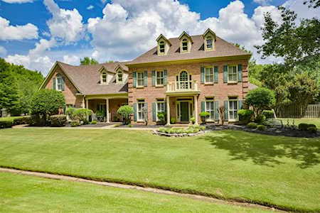 7570 N Chapel Creek Pky Memphis, TN 38016