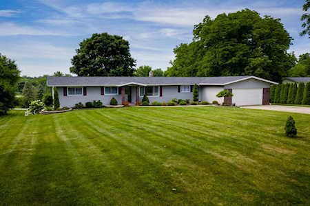 5019 N Old Fort Wayne Road Huntington, IN 46750