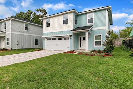 1718 Beach Pkwy Jacksonville Beach, FL 32250