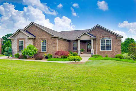 212 Beacon Hill Ln Fisherville, KY 40023