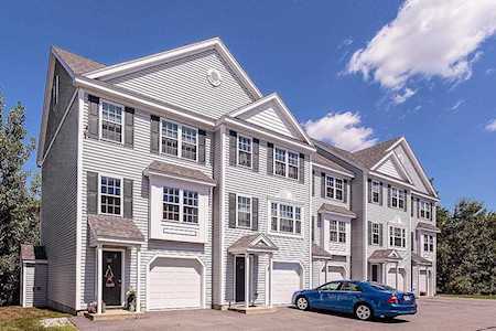 22 Bandon Cir #22 Westford, MA 01886