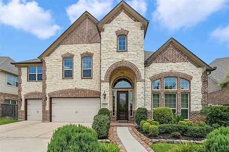 17226 Meek Pass Dr Cypress, TX 77433
