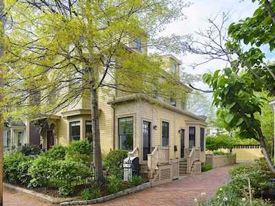 17 Perry Street #1 Cambridge, MA 02139