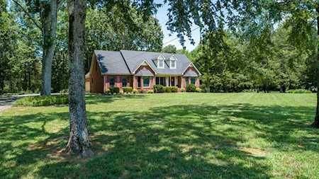 5018 Willowbend Dr Murfreesboro, TN 37128
