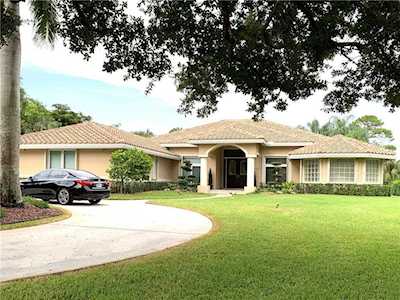6310 NW 72nd Way Parkland, FL 33067