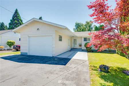 3319 Pine St Longview, WA 98632