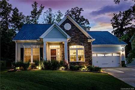 10518 Ivy Close Rd Huntersville, NC 28078
