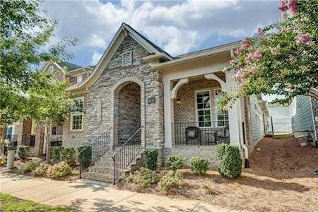 4913 Providence Country Club Dr Charlotte, NC 28277