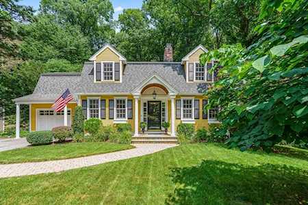 58 Washburn Ave Wellesley, MA 02481