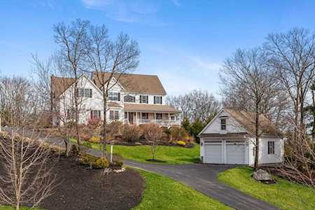 10 Manchester Dr Wrentham, MA 02093