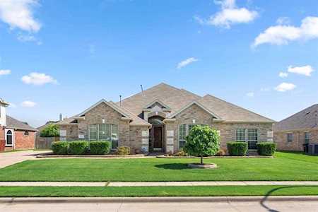 1109 Victory Bells Drive Fort Worth, TX 76052