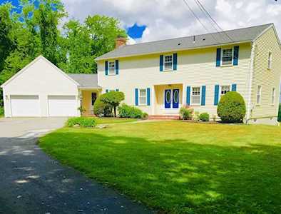 27 North Brigham Hill Rd Grafton, MA 01536