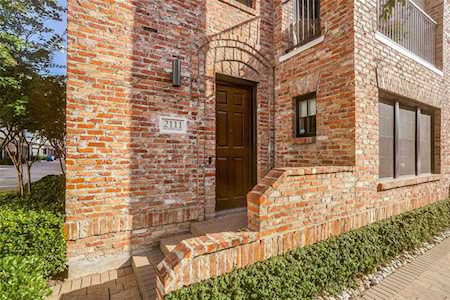 2111 Helsminster Drive Dallas, TX 75201