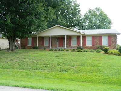 9007 Split Rail Dr Louisville, KY 40272