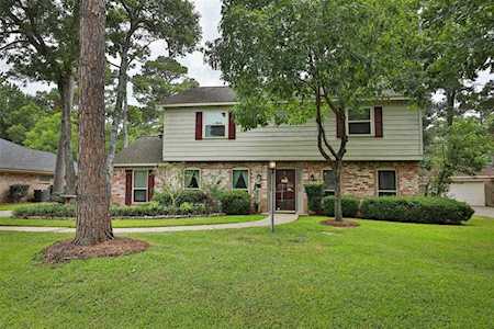 6530 Pebble Beach Dr Houston, TX 77069