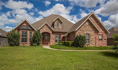 6111 W Noble St Rogers, AR 72758