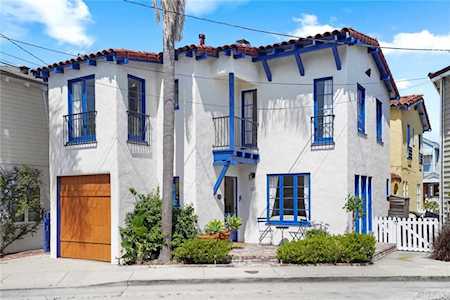 303 Collins Avenue #B Newport Beach, CA 92662