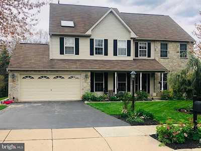 125 Archbishop Dr Conshohocken, PA 19428