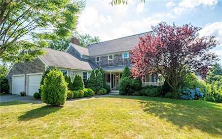 210 Island Dr Middletown, RI 02842