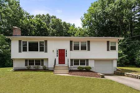 53 Patricia Sudbury, MA 01776
