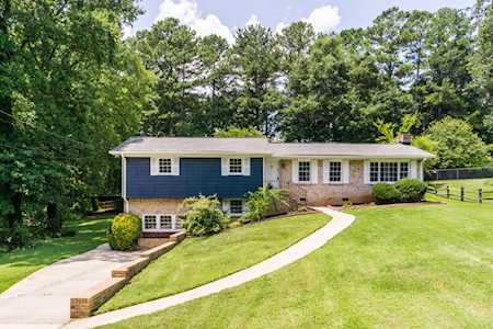 4881 Rockwood Dr Marietta, GA 30066