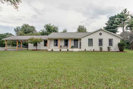 108 Hickory Hills Dr Murfreesboro, TN 37128