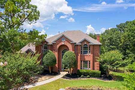 209 E Chapel Downs Drive Southlake, TX 76092