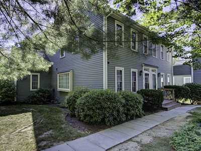 81 Brookdale Circle #81 Shrewsbury, MA 01545
