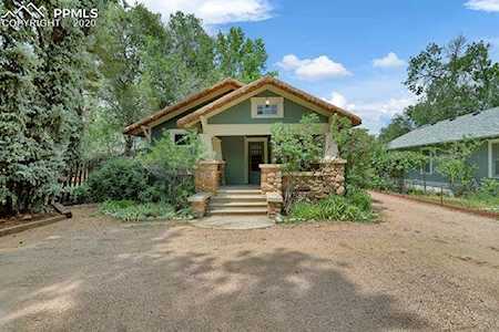 824 W Cheyenne Road Colorado Springs, CO 80906