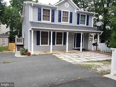 4419 1st Place S Arlington, VA 22204