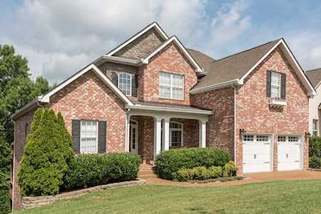 468 Summit Oaks Dr Nashville, TN 37221