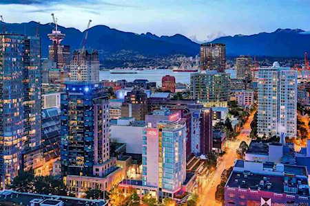 928 Beatty Street #3703 Vancouver, BC V6Z 3G6