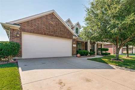 425 Running Water Trail Fort Worth, TX 76131