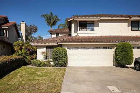 2115 Summerhill Dr Encinitas, CA 92024
