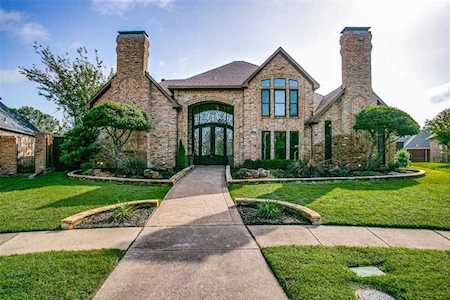 3305 Snidow Court Plano, TX 75025