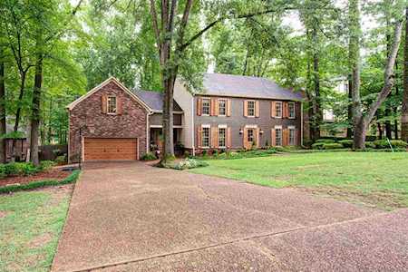 2400 Windy Oaks Dr Germantown, TN 38139