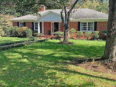 2611 Tanglewood Ln Charlotte, NC 28211