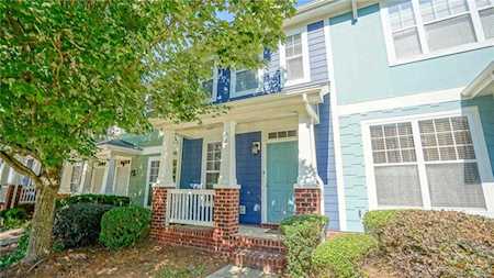 305 Hurston Circle Charlotte, NC 28208