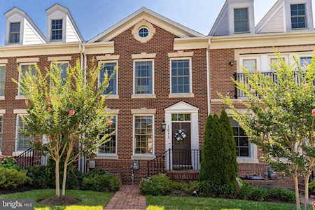 1011 Kensington St Arlington, VA 22205