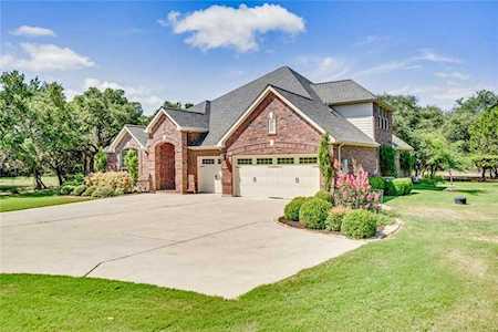 271 Southern Sunset Cv Driftwood, TX 78619