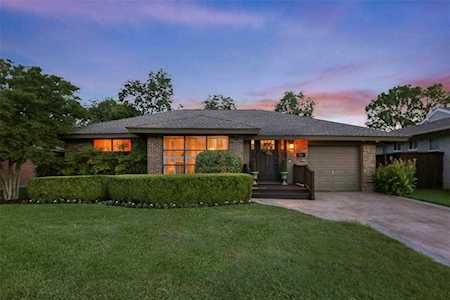 9011 Leaside Drive Dallas, TX 75238