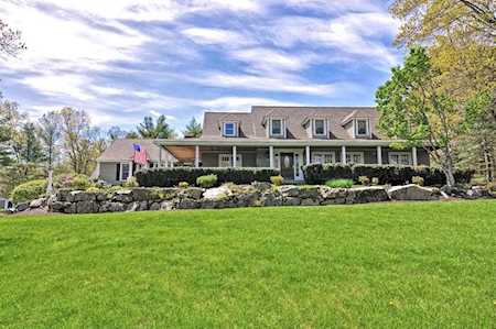 10 Stop River Rd Norfolk, MA 02056