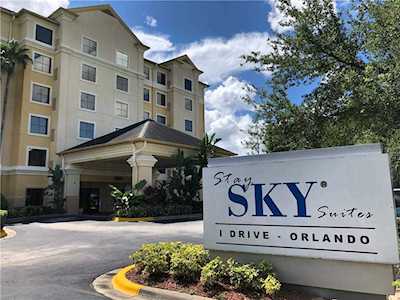 7601 Canada Ave #502 Orlando, FL 32819