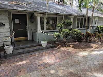 1701 Hashay Dr Sarasota, FL 34239