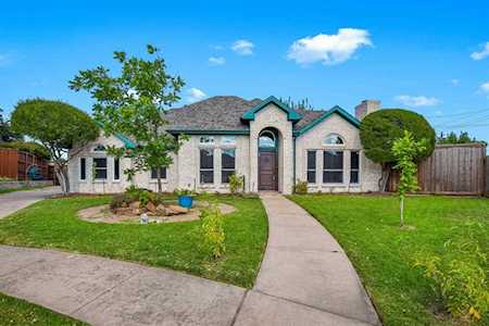 2146 Tiburon Carrollton, TX 75006