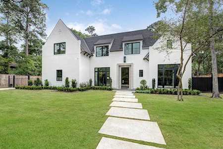 3 Bridlewood St Hunters Creek Village, TX 77024
